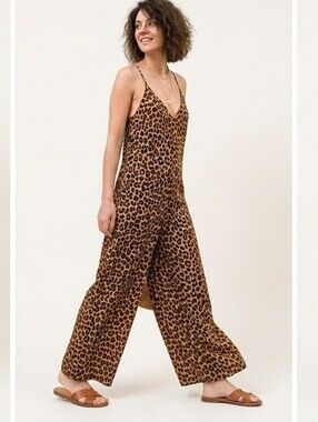 Balzac Paris Leopard Print Spaghetti Strap Wide Leg Jumpsuit FR 34 EUC Summer